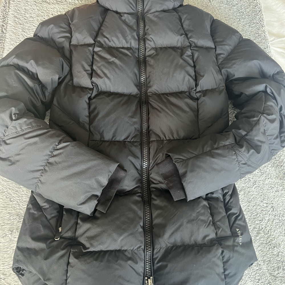 Athleta Black Puffer Jacket
